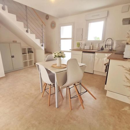 Апартаменты Magnifique Duplex Neuf Parking Et Terrasse Доль Экстерьер фото